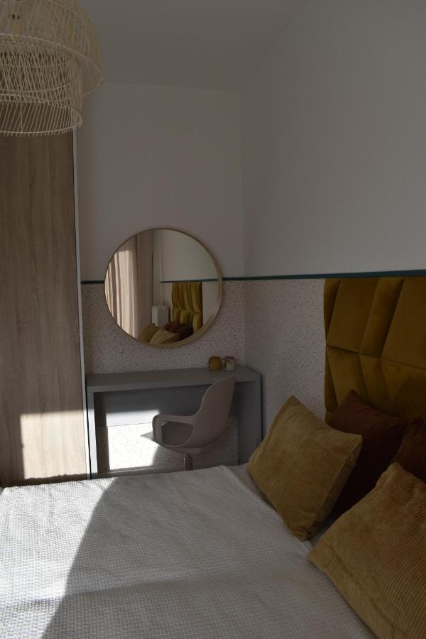 White Apartment Modern Tower Atal Gdyně Exteriér fotografie